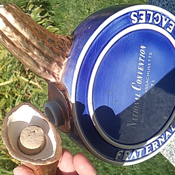 🦅 Vintage 1971 National Convention Boston Massachusetts Liquor EAGLE Decanter - Picture 4 of 15